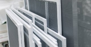 Москитные сетки на пластиковые окна Кизляр купить по цене от 916 руб.